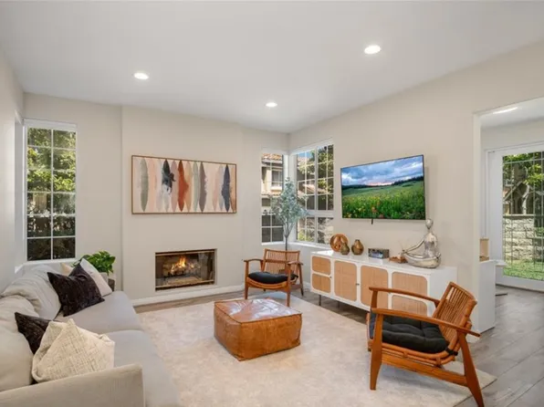 100 Matisse Cir #98, Aliso Viejo, CA 92656