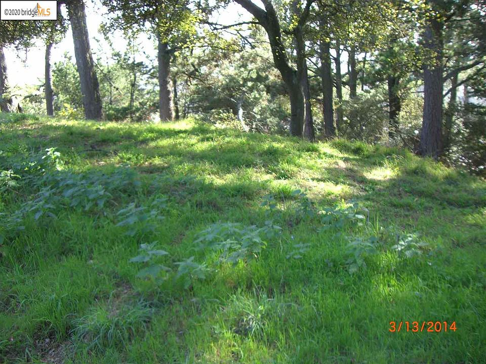 2nd image of 6060 Grizzly Peak Blvd