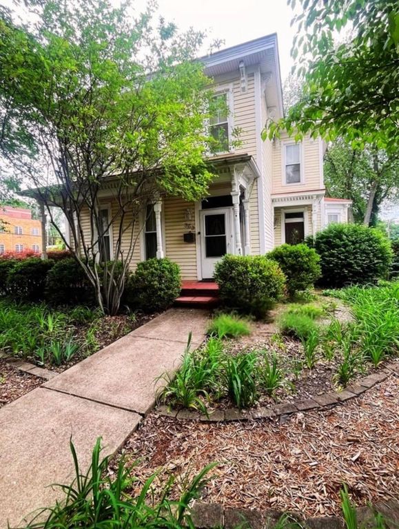 Real estate listing image