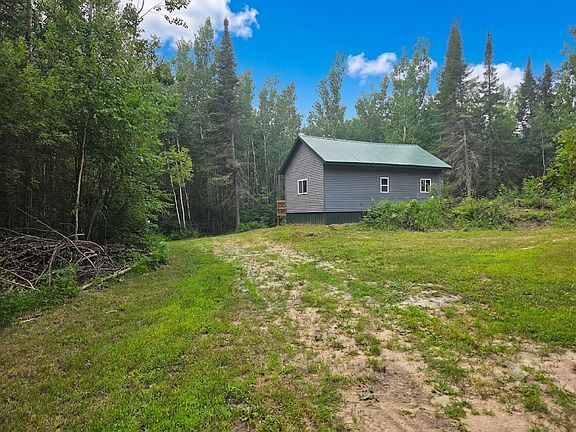 3rd image of 45649 Bowstring Dr #D1