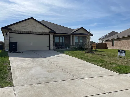 412 Saddleback Trl Photo 1