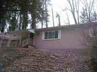 1407 Lookout Dr, Huntington, WV 25704