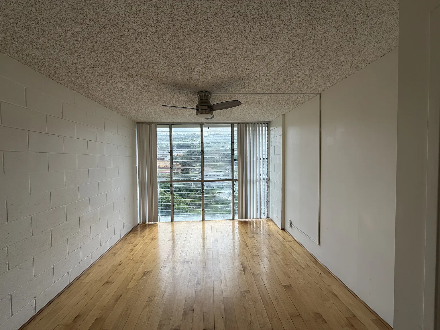 1687 Pensacola St — Photo 2