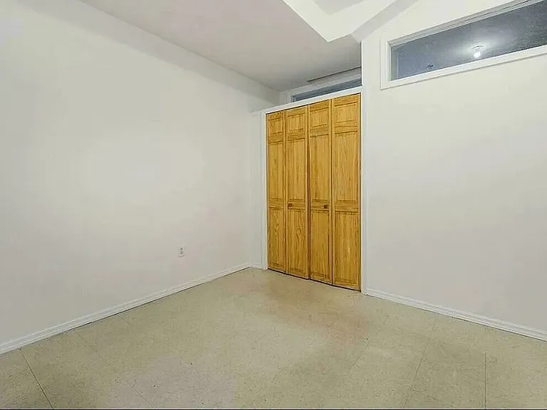 94 Meserole St #1A — Photo 6