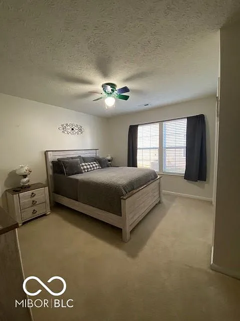 5 bed, 3.0 bath, 5949 sqft, $2,200 — Photo 4