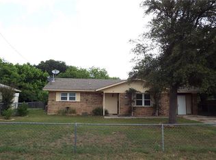 107 Bowie Cir, Brownwood, TX 76801