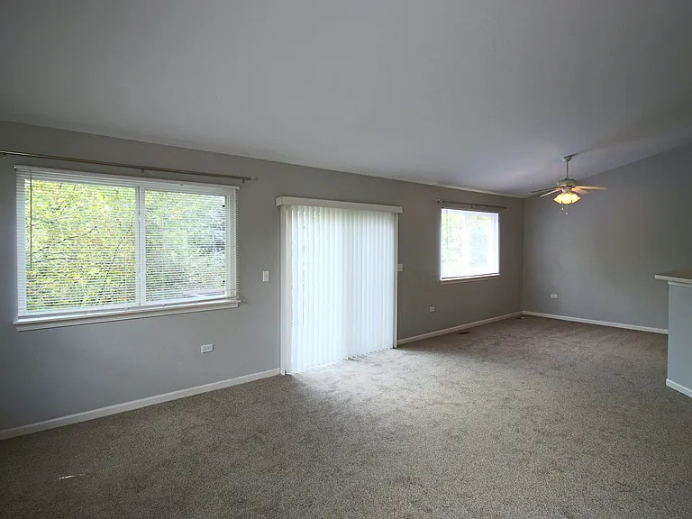 3165 Saganashkee Ln — Photo 7