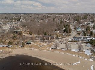 21 Prospect St #4, Parry Sound, ON P2A2B5