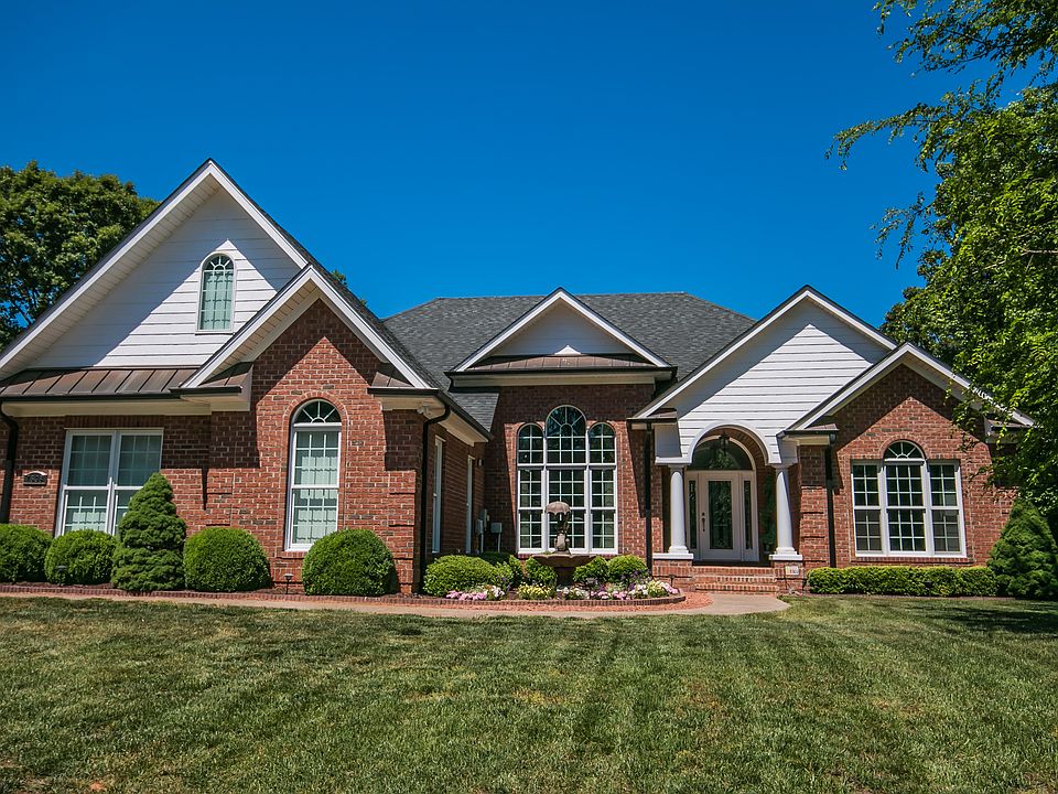 1st image of 7535 Sedgebrook Dr E