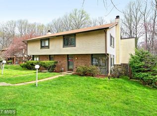 5648 Oak Tanager Ct, Burke, VA 22015