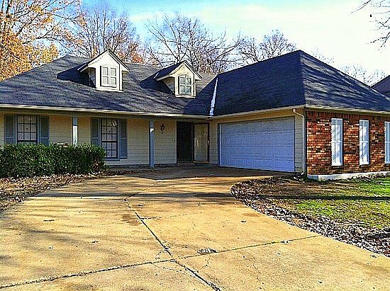 1st image of 3946 Birch Fork Dr