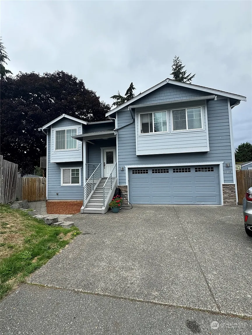 1238 S 313th Street photo 1