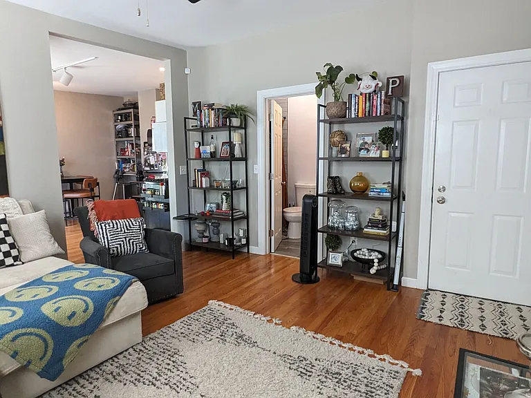 9 Vinton St #1 — Photo 11