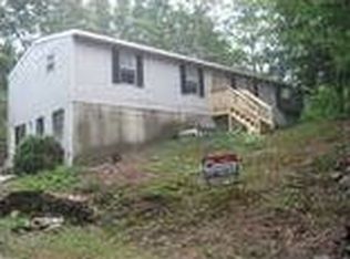 13 Odell Rd, Sandown, NH 03873