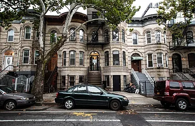 Rented by Venn NY Inc