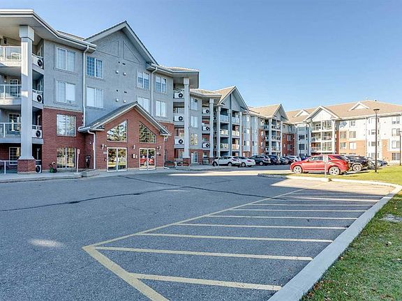 2nd image of 8535 E Bonaventure Dr SE #239