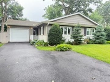 3209 Crescent Ave, McHenry, IL, 60050
