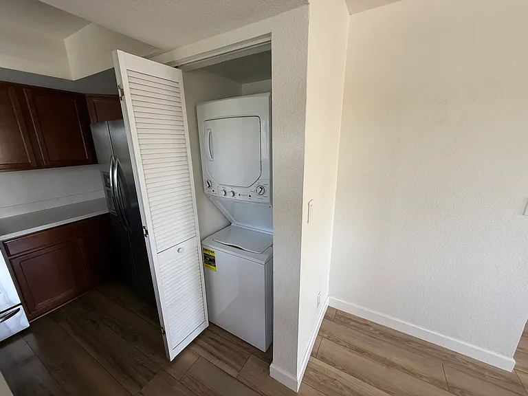 3635 N 37th St #12 — Photo 11