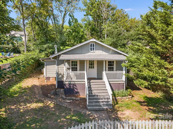 1055 Riverside Dr, Asheville, NC 28804