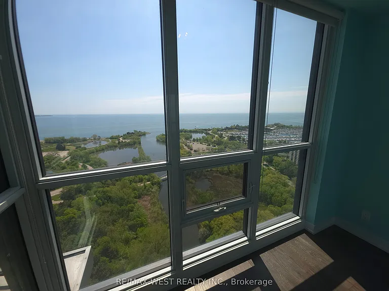 2212 Lake Shore Blvd W #3301 — Photo 22