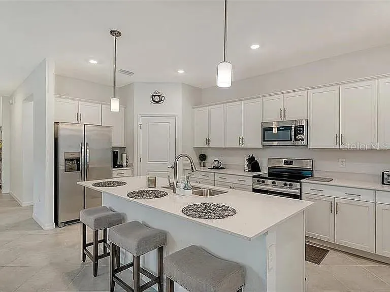 10896 Pinot Dr — Photo 6