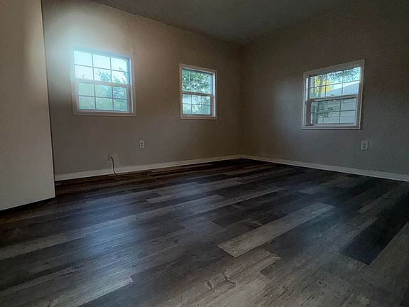 4th image of 507 N H St