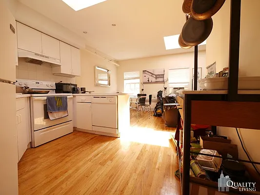 Rented by (Legacy) NY Quality Living Uptown | media 5