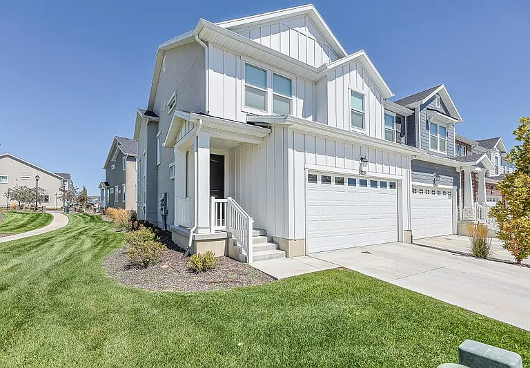 5108 W Tyce Ln — Photo 1