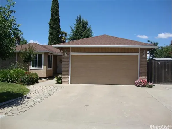 2029 Woodacre Dr, Modesto, CA 95355