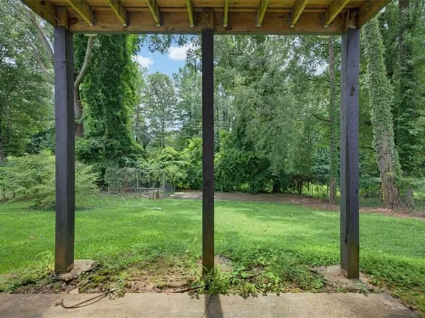 1743 W Caribaea Trl SE, Atlanta, GA 30316