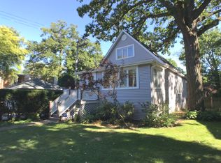 2762 Eastwood Ave, Evanston, IL