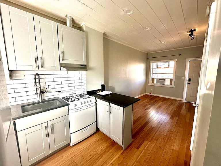 3814 Kalamath St — Photo 10