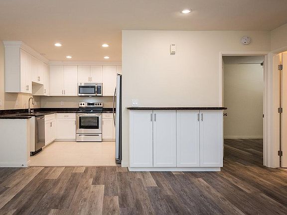 4th image of 1435 Felspar St APT 6