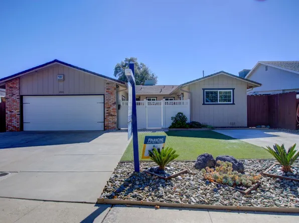 2100 Lance St, Modesto, CA 95354