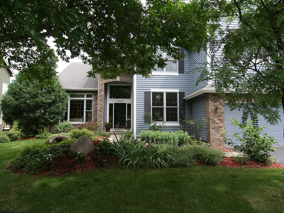 Prof photos coming soon!