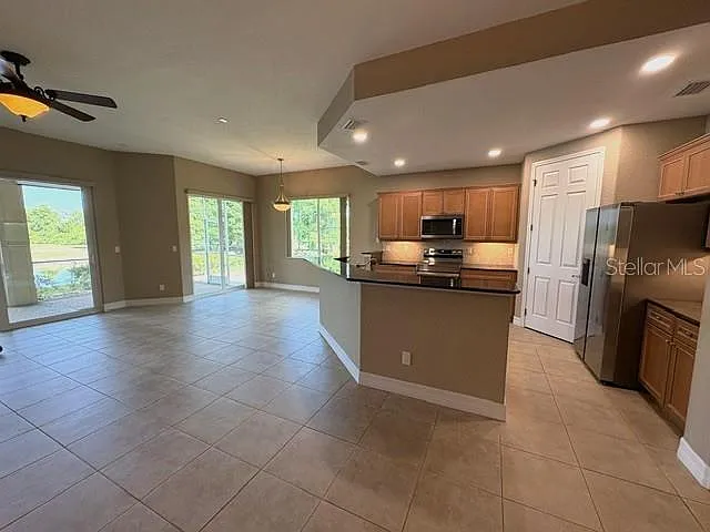 1425 Emerald Dunes Dr #17 — Photo 17