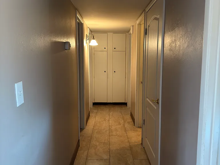 4048 W Glendale Ave — Photo 8