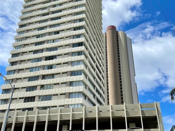 2525 Date St APT 2101, Honolulu, HI 96826