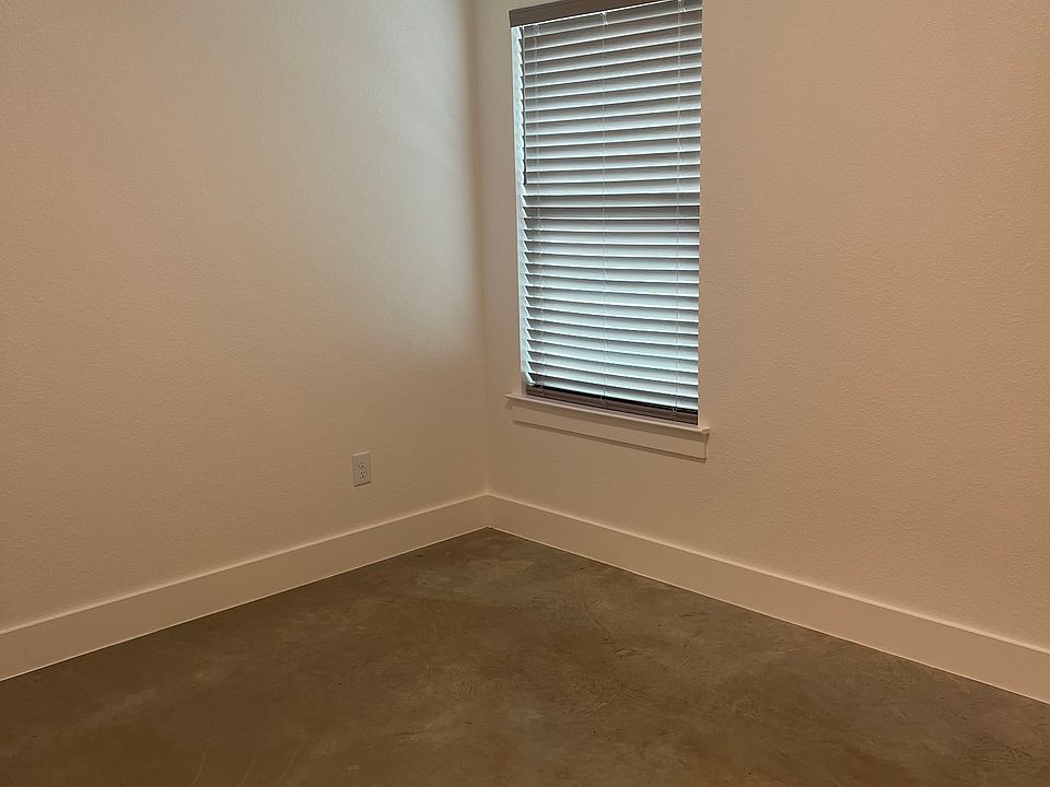601 Campus St Troy TX Zillow