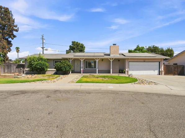 1738 W Monte Vista Avenue, Visalia, CA 93277