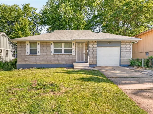1340 E 84th St, Kansas City, MO 64131
