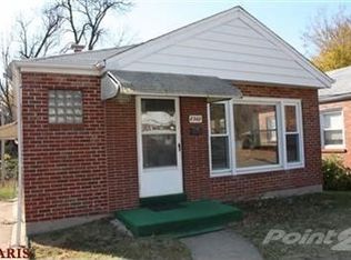 8368 Braddock Dr, Saint Louis, MO 63132