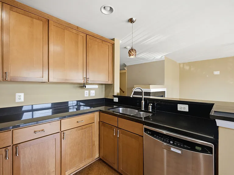 4473 Beacon Grove Cir #B — Photo 19