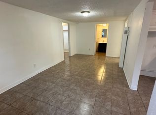 2120 1/2 E Lucien St #1/2, Compton, CA 90222