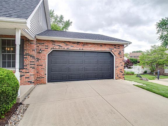 4th image of 31 Sierra Dr