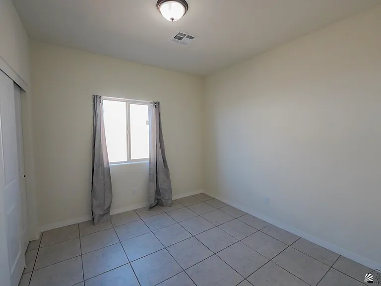 3490 S Sage Ave — Photo 13