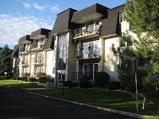 1st image of 18511 Wentworth Ave APT 3C
