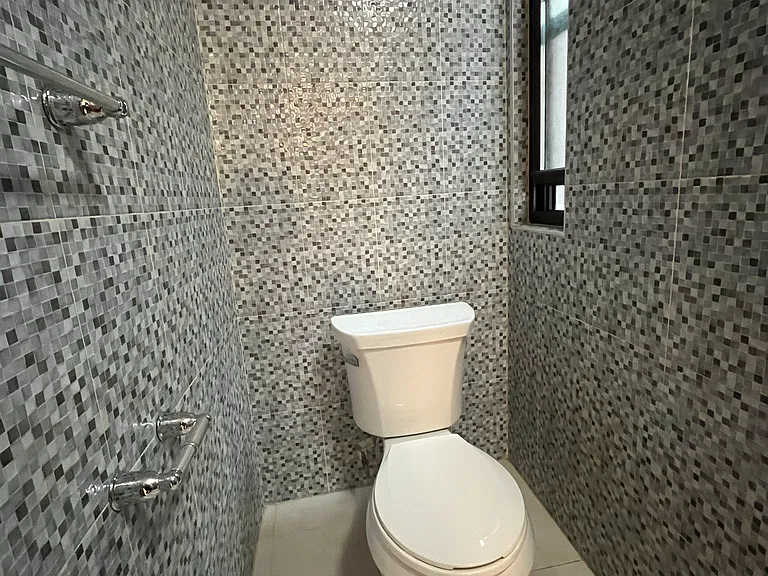 38 Ludlow St #15 — Photo 8