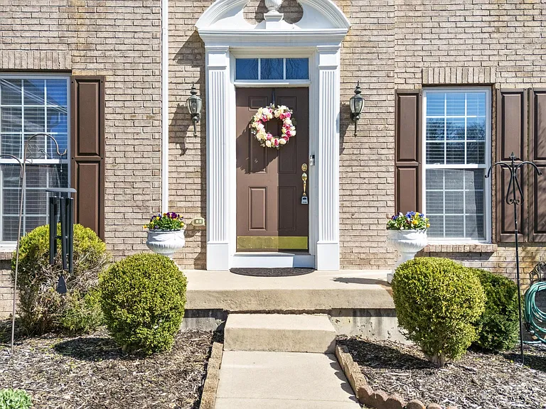 Forest Oaks Dr — Photo 4