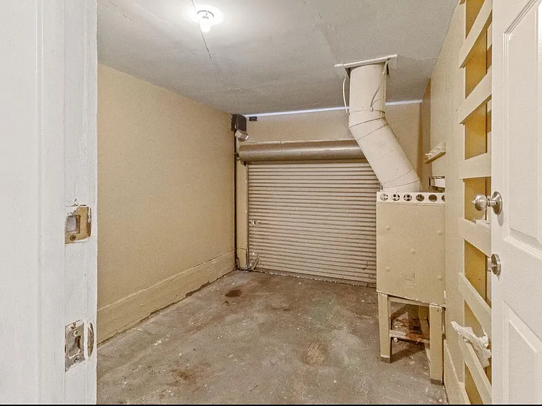 10911 Visalia Dr — Photo 20